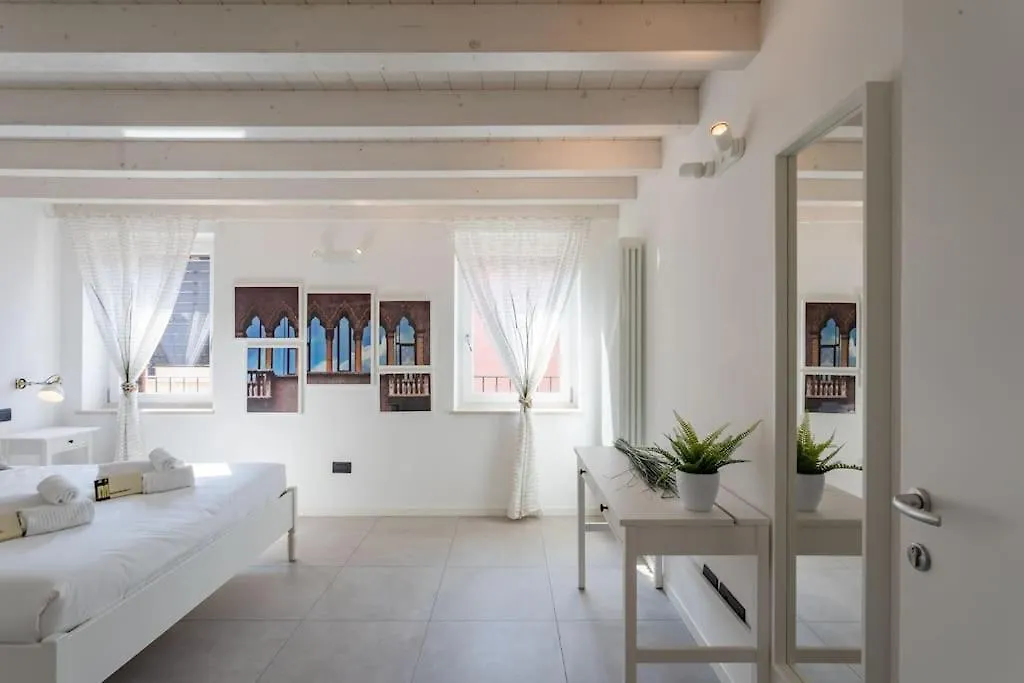Casa Ai Lavatoi Apartment Verona 0*,