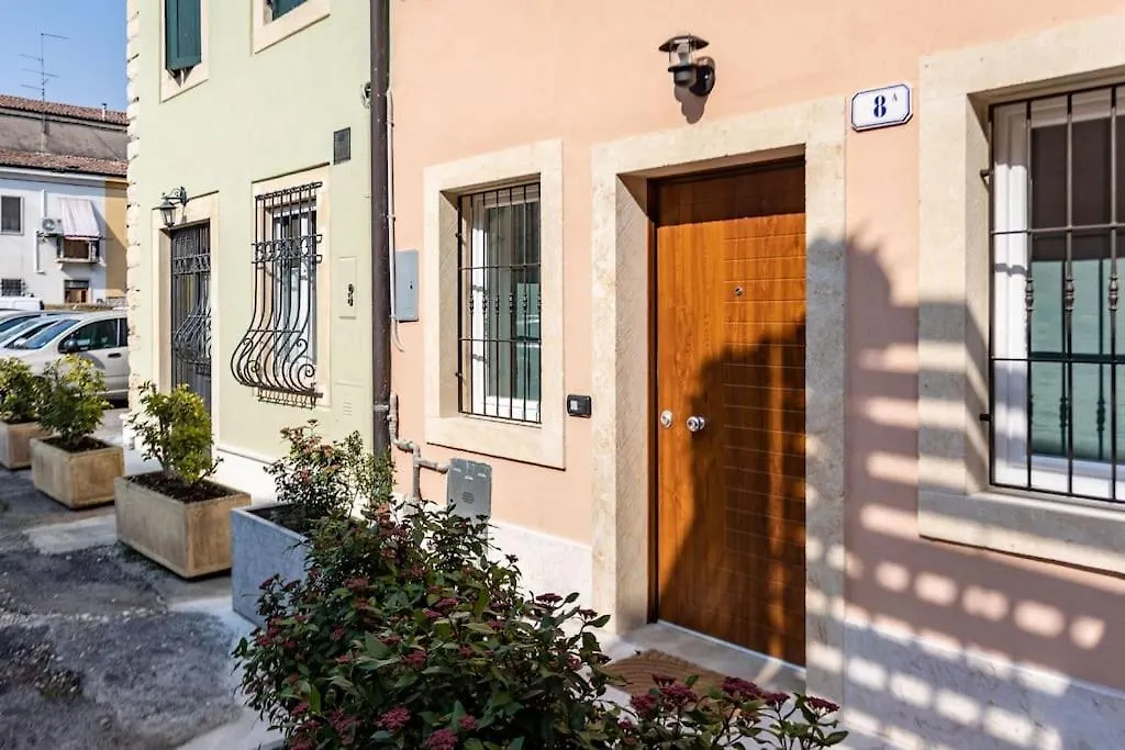 Casa Ai Lavatoi Apartment Verona Italy